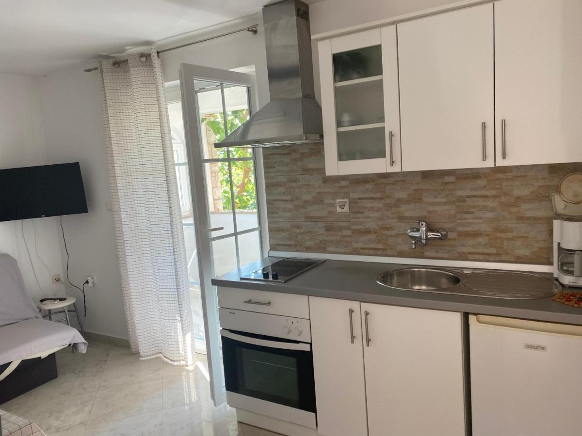 Apartments Nautica Barbat na Rabu Exterior photo